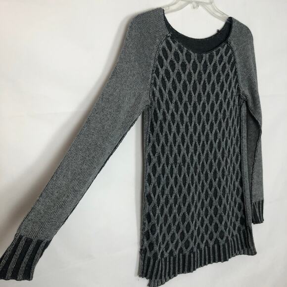 Women's Long Sleeve Textured Sweater XS/S - Picture 4 of 10